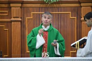 Lomo Magullo le da la bienvenida a su nuevo párroco/Francisco Javier Santana.